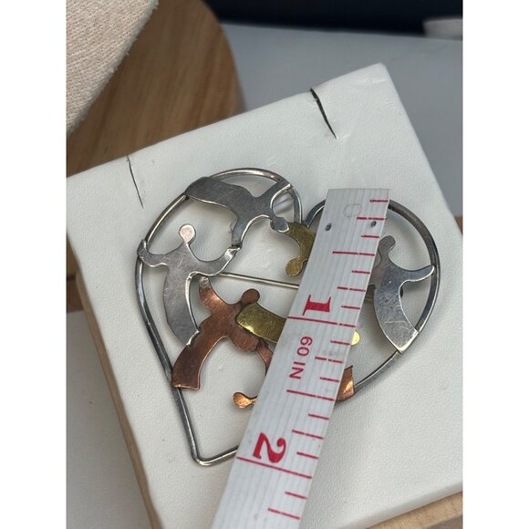 Vintage Heart Shaped Brooch Pin - Picture 7 of 8